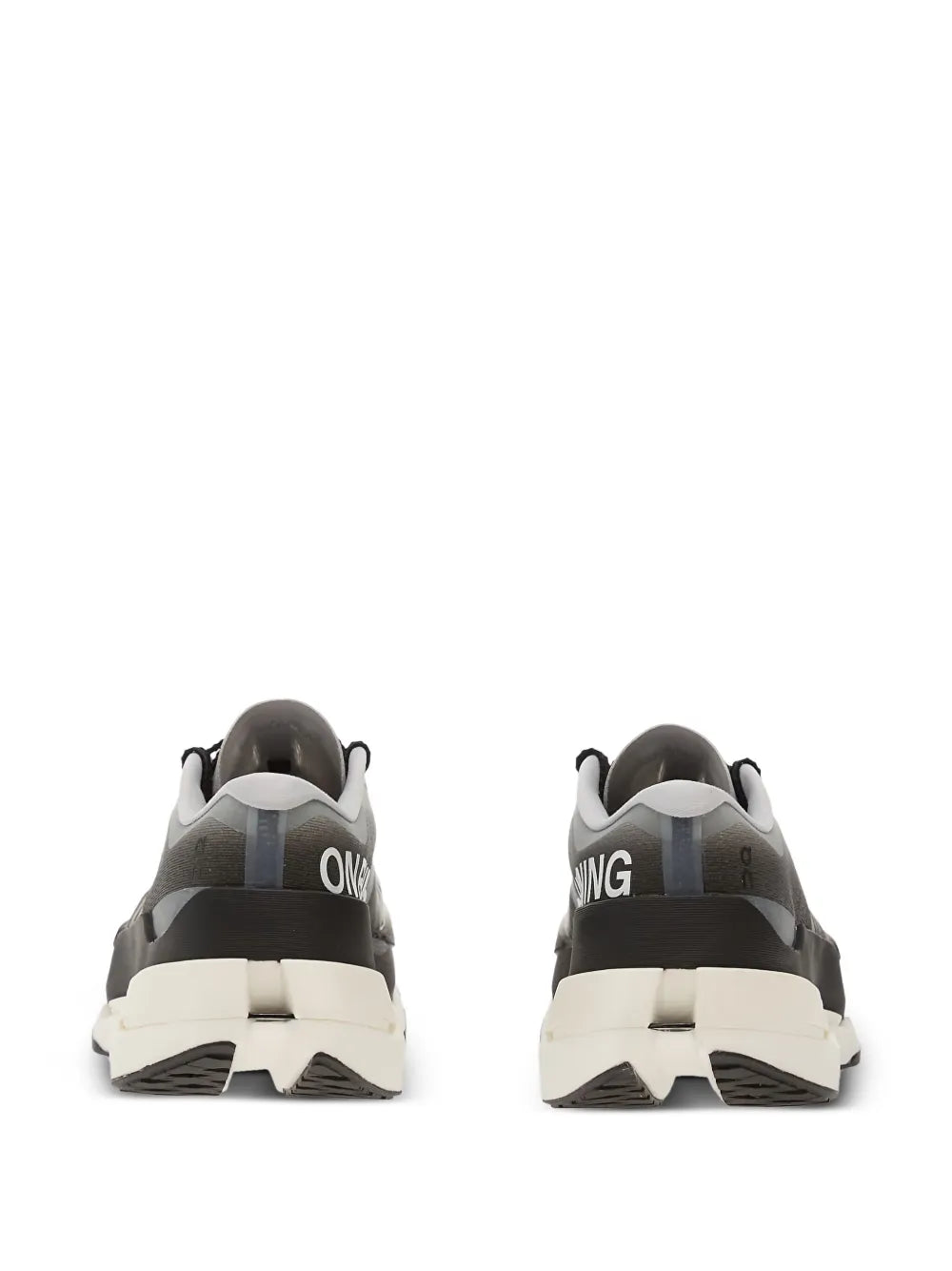 On Running Cloudboom Max White Black