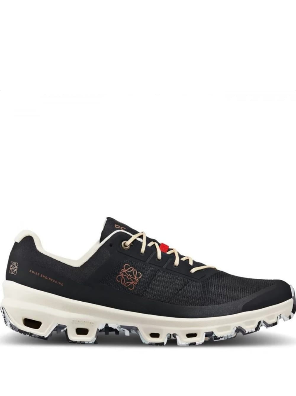 on running cloud venture Black