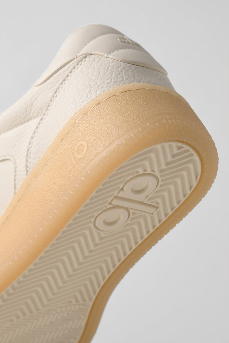 Alo Beige