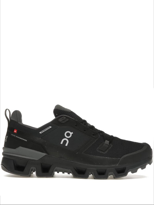 On Running Cloudwander Waterproof