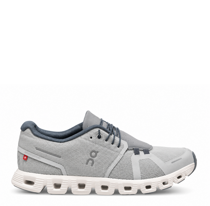 On Cloud 5 sneakers for Women - Blue in UAE