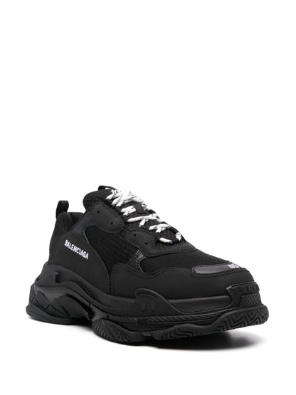 Balenciaga Triple S black