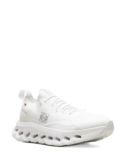 On Running Cloudtilt LOEWE All White