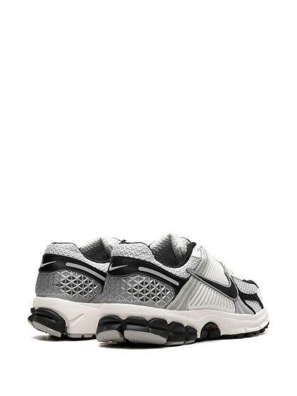 Nike Vomero 5 Photon Black