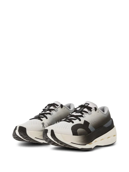 On Running Cloudboom Max White Black