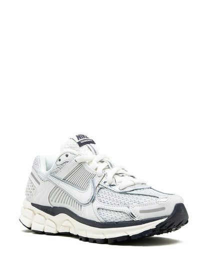 Nike Vomero 5 Metallic Silver