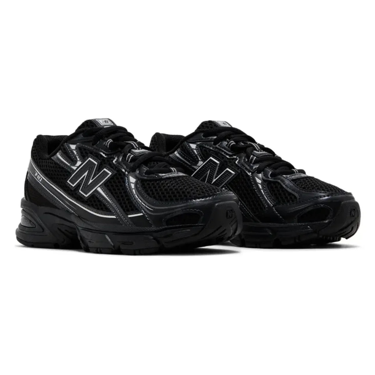 New Balance 740 Big Kid 'Black Silver Metallic'