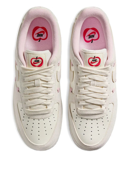 Nike Air Force 1 Valentine’s Day