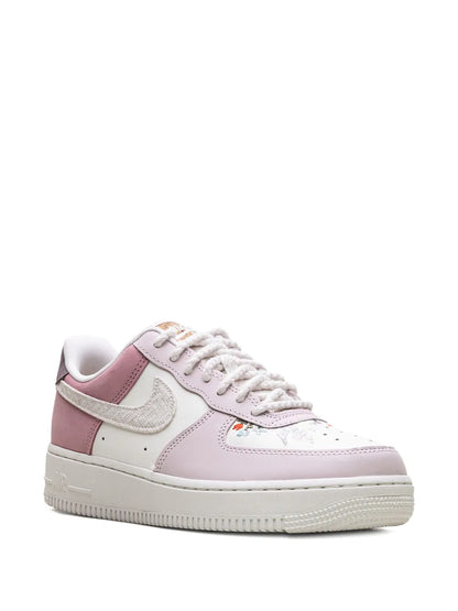 Nike Air Force 1 Low – Mushroom Pink
