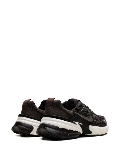 Nike V2K Run Velvet Brown White Black Baroque Brown