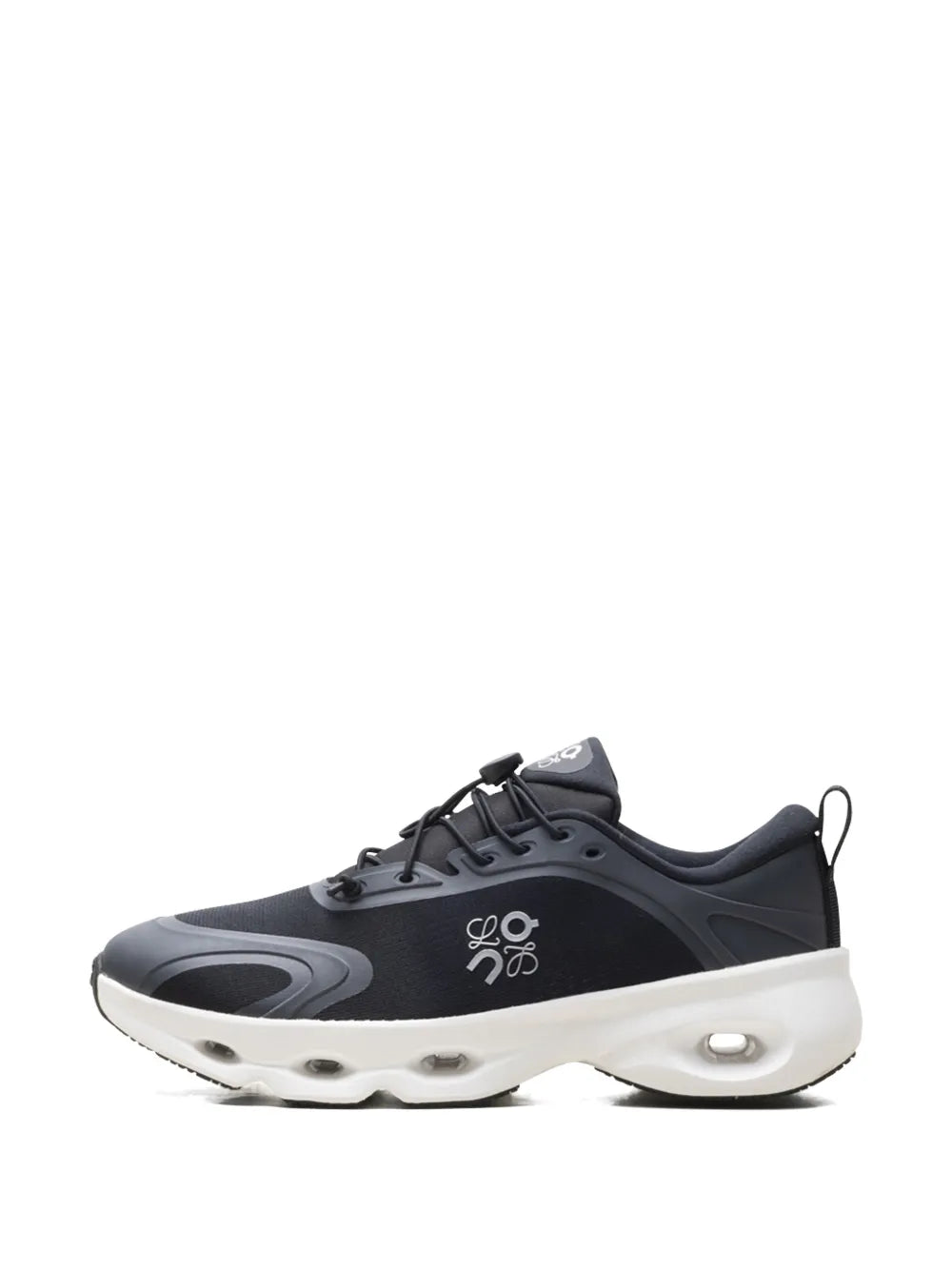 On Cloudsolo Loewe Black White