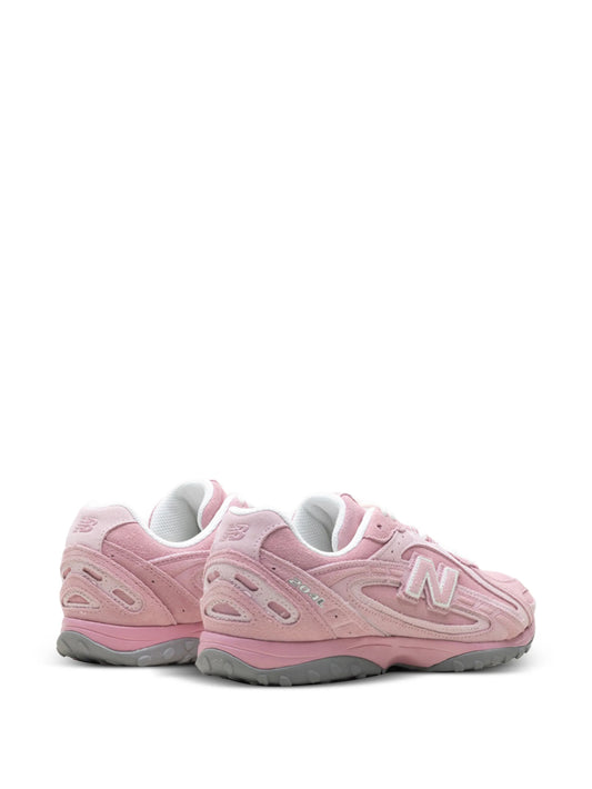 New Balance 204L Pastel Pink