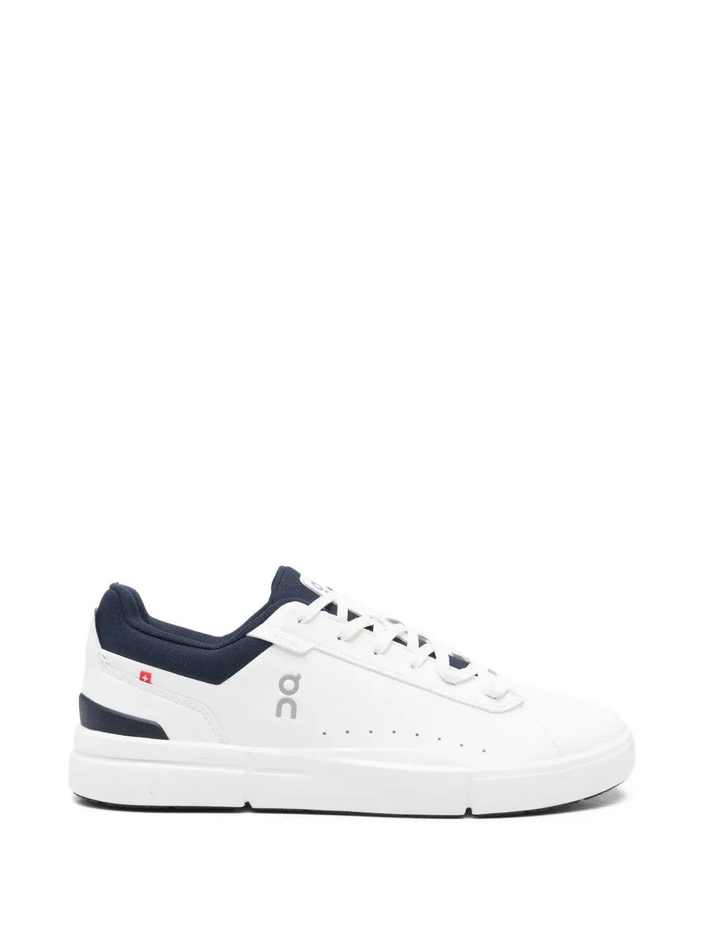 ON The Roger Advantage White Black