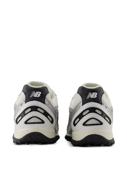 New Balance 204L – Silver Metallic Black