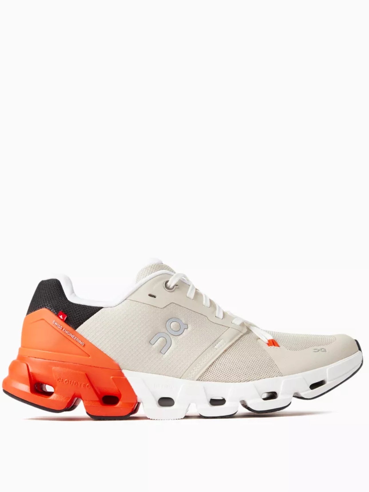 On running cloud flyer 4 beige orange black
