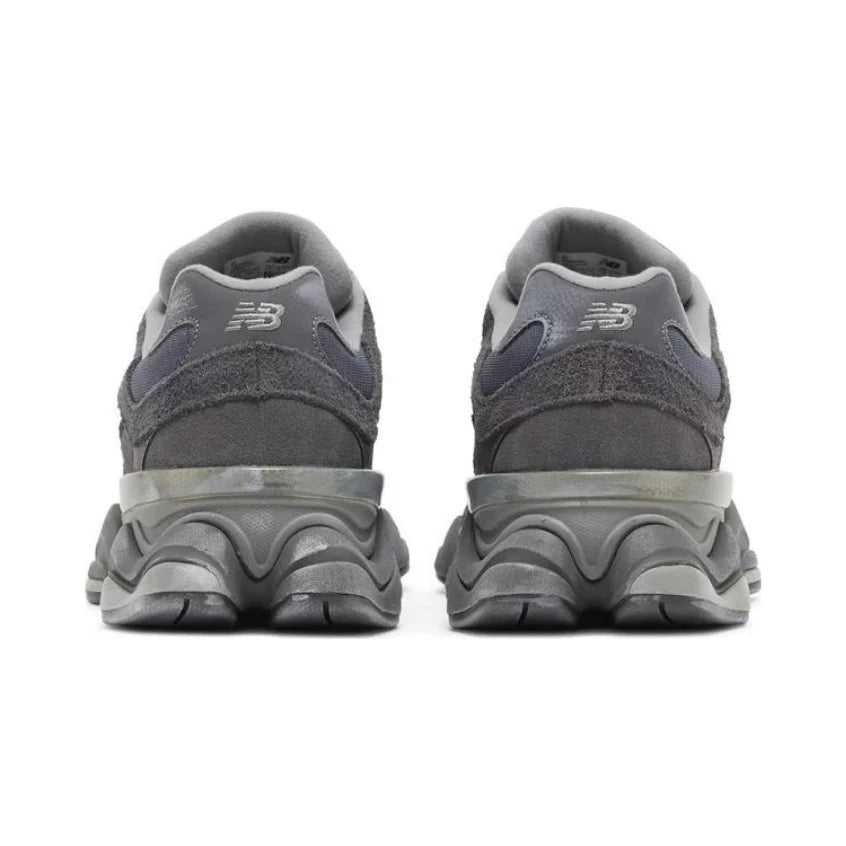 New Balance 9060 Magnet