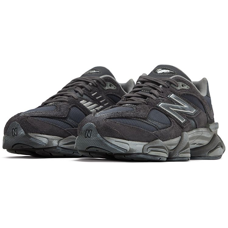 New Balance 9060 Magnet