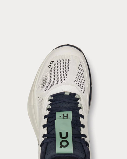 On Running Women's THE ROGER Pro – Undyed White / Aloe