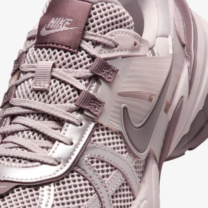 Nike V2K Run Particle Rose